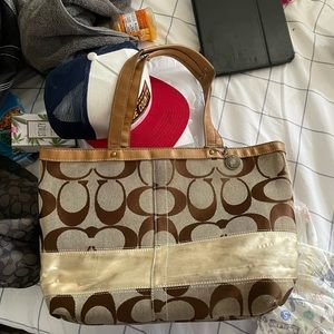 Coach shoulder bag